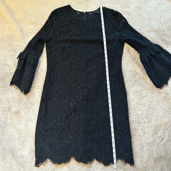 Banana Republic Factory Black Lace
3/4 Sleeve Dress Size 4 EUC - Picture 8 of 9